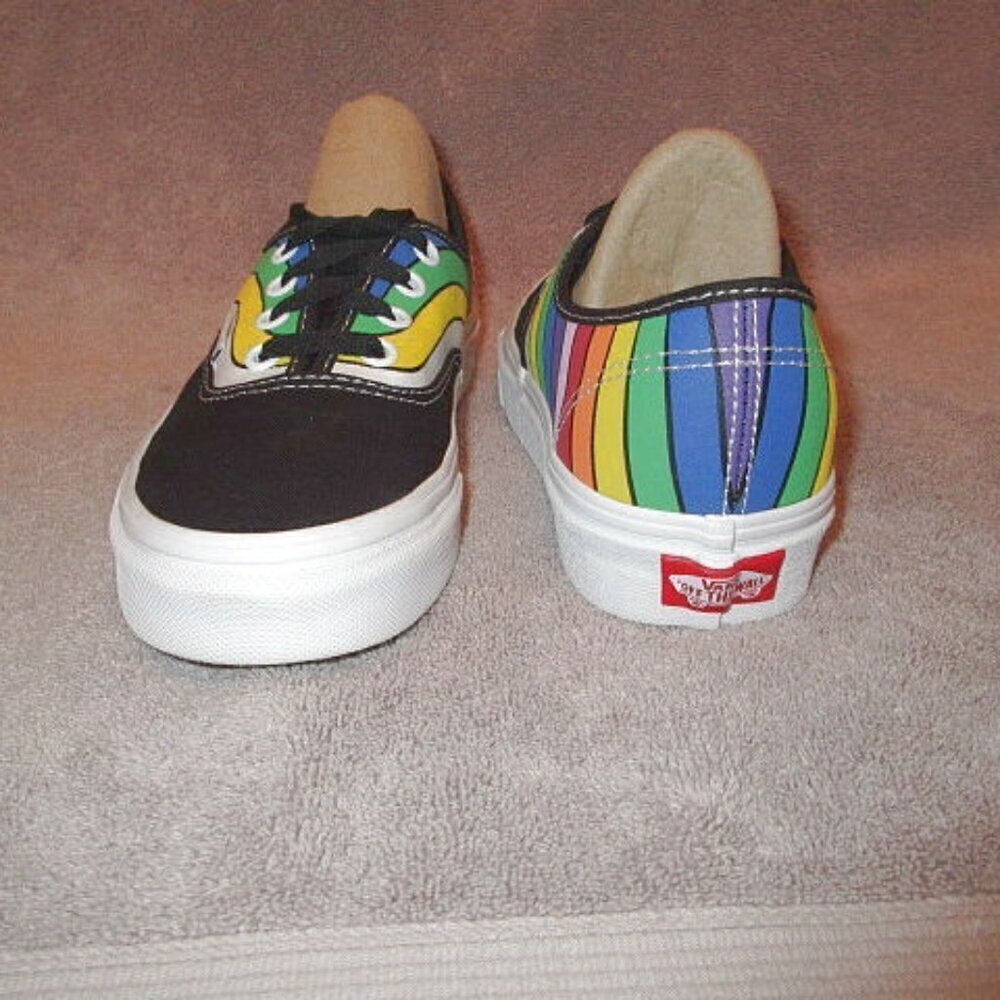 Vans Refract Rainbow Sneakers Size 6.5 Pride Lace Up Colorful Skater Shoe NEW - Picture 3 of 10